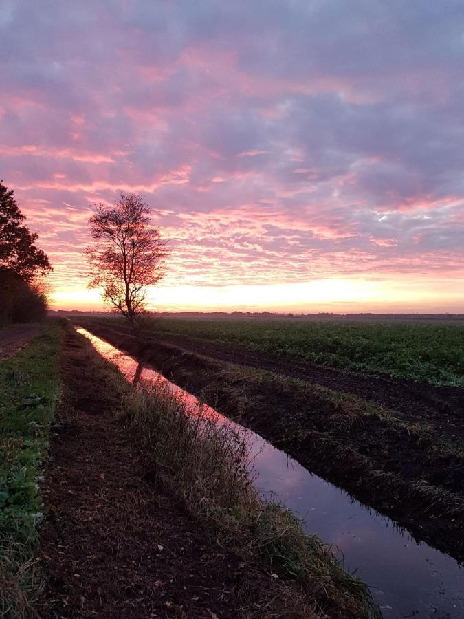 Drenths Landgoed, Welkom Thuis Annerveenschekanaal Экстерьер фото